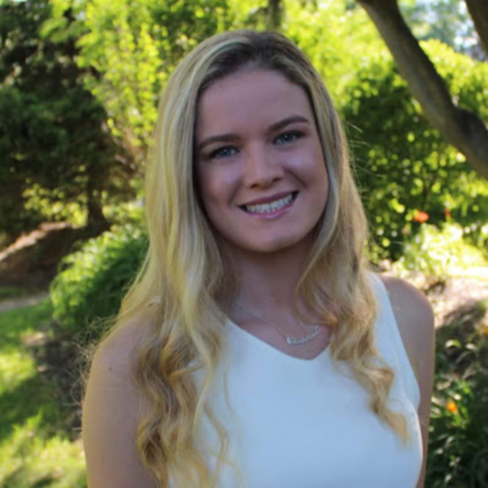 Meet your Posher, Christina